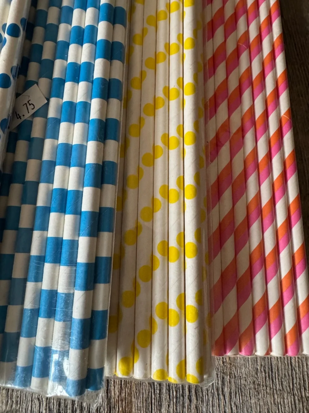 Set of 6 Assorted Patterned Paper Straws - Blue, Red, Green, Yellow, Pink